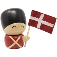 FableWood Skydd - Henrik - 9 cm - Natur/Röd/Svart - - One Size - Dekoration