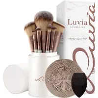 Luvia Cosmetics Luvia-Cosmetics Brush Brush-SetPrime Vegan Pro Set Kosmetikborstar 12 st + sminksvamp 1 st + rengöringsdyna 1 st + låsbar borsthållare 1 st. 1 Stycke (427,00 kr / 1 Stycke)