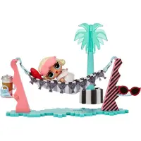 L.O.L. Surprise! OMG House of Surprises Vacay Lounge Set med Leading Baby Docka och 8 Överraskningar
