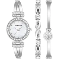 Anne Klein dam AK/1869SVST Premium Crystal-accented silver-tone armband klocka och armband set