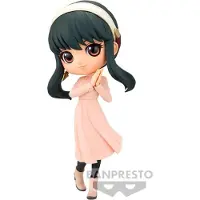 Banpresto Yor Forger Går Ut Spy X Family Q Posket Figur 14 Cm