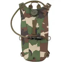 MFH Vattenryggsäck Extreme 2,5L (Färg: Woodland)