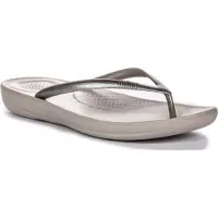 Fitflop tm Iqushion Kvinnors Ergonomiska Tåklämma Flip Flops Silver