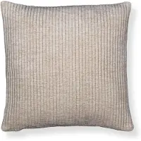 Borg Living Prydnadskudde 45x45 cm - Sandfärgad soffkudde med sammetslook - Mjuk kudde för soffan -