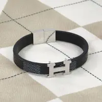 YY-electronic product 2026 Mode Mångsidiga Armband för Män och Kvinnor Par Utsökta Smyckestillbehör Armband 19cm