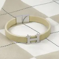 YY-electronic product 2026 Mode Mångsidiga Armband för Män och Kvinnor Par Utsökta Smyckestillbehör Armband 19cm