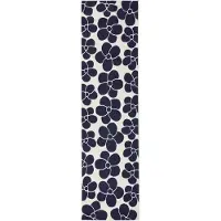 Rugvista x Mjuk Rugvista Primavera matta 80 x 300 cm vit / mörkblå