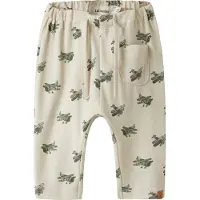 Lil´ Atelier Lil' Atelier Byxor - NbmLayo - Loose - Coconut Mjölk/Flygplan - - 62 - Byxor - Bomull