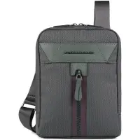 Piquadro Trakai axelremsväska/crossbody, grön, 16 x 22 x 4 cm