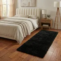 NATURL. Tvättbar löpare | Blaze svart hos Volero | 80x250 cm | Syntet | Enfärgad | Löpare | Hög lugg