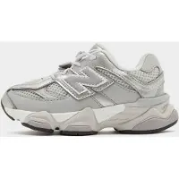 New Balance 9060 Infant, grå