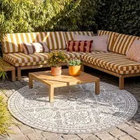 FRAAI Rund utomhusmatta | Summer Oriental ljusgrå hos Volero | Ø 120 cm | Polypropen | | Rund | Plattvävd