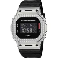 Casio Gm-5600 43.2mm 20atm Quartz Digital Klocka