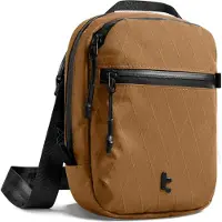 Tomtoc Aviator-T37 resväska med axelrem X-Pac 1,3L (brun)