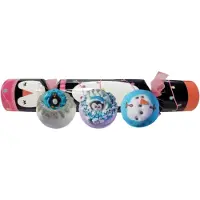 Bomb Cosmetics Festive Penguin Christmas Cracker Badbomb Presentset