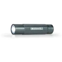 SUPRABEAM ficklampa Q3classic 330 lm, 3xAAA, 210 m, vattentät IP68 (upp till 2 m)