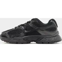 Nike Låg sneaker 'V5' svart