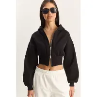 Bianco Huvtröja i slim fit med ribbat stickat tyg, kort modell