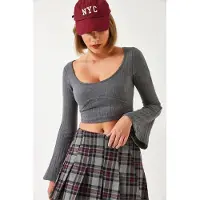 Bianco Stitch Detaljerad Crop Top