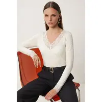 Happiness İstanbul Spets V-ringad Slim Fit Blus