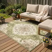 FRAAI Vintage utomhusmatta | Santo Mandala grön hos Volero | 120x170 cm | Polyester | Blommig | Rektangulär |