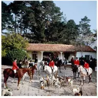 Slim Aarons Pebble Beach Hunt