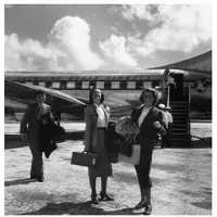 Slim Aarons Kennedy And Friends