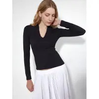 Busem Slim Fit V-ringad Blus med Långa Ärmar
