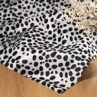 Walk Vogue 100x150 cm Leopard och tigerrandigt tyg Kort plysch djurtyg för DIY Doll Make Kläder Cosplay Handgjord docksömnad 100x150cm