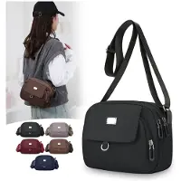 INF Snygg 2025 Crossbody-väska i nylon för kvinnor Black