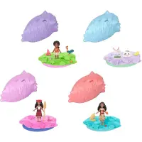 Mattel Disney Moana Överraskning Liten Docka eller Djurfigurer med Snäcka, Formbar Sand & 3 Tillbehör