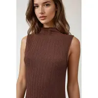 Hiccups for Kids Texturerad Halterneck Klänning Bodycon Maxi