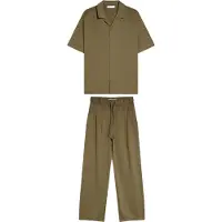 Bershka Träningsoverall khaki