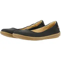 El naturalista N5300 Coral Barefoot Ballerinor