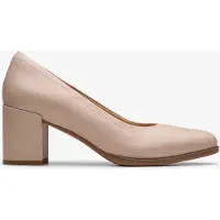 Clarks Freva55 Domstol Sand Läder