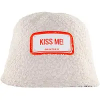 John Hatter & Co Winter Bucket Kiss Me! Hinkhatt