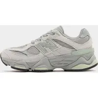 New Balance 9060 Children, grå