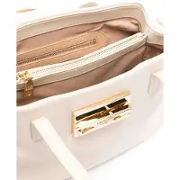 Love Moschino Axelväska Elfenben