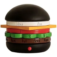 Jojomino Burger Shape Kalender Massivt Trä Heminredning Roterande Kalender Bordsdekoration Matchande Presentskrivbordskalender Svart