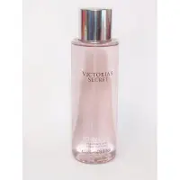 Victoria's Secret SO IN LOVE Doft Mist 8,4 oz Fl Oz-2016 Limited Edition