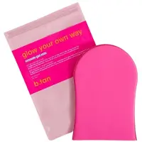 B.tan Glow Your Own Way Smooth Gel Mitt