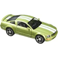 KINSMART 2006 Ford Mustang GT Hardtop 1/38 Skala Diecast Car (Stripe Green)