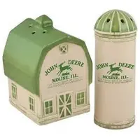 John Deere Logo Barn & Silo Salt/Pepper Set