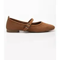 Prologue Emilie Mary Jane Flat