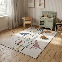 Little Olly Lekmatta till barn | Ruby Dino gräddvit hos Volero | 140x200 cm | Syntet | Asymmetrisk | Rektangulär | Låg lugg