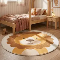 Little Olly Rund tvättbar barnmatta | Sammy Lion brun hos Volero | Ø 80cm | Polyester | Figurer/Karaktärer | Rund | Låg lugg