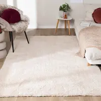 NATURL. Fluffig tvättbar matta | Ziggy gräddvit hos Volero | 160x230 cm | Syntet | Enfärgad | Rektangulär | Hög lugg