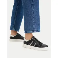 Armani Exchange för kvinnor. XW002231AF21421MC024 Fritidsskor pro svart (39), Karta, Nyckelband, Casual