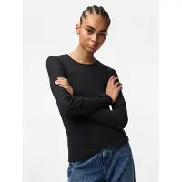 Pieces T-shirt 'Ruka' svart
