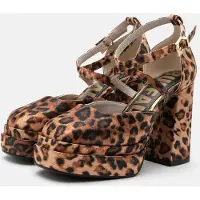 Buffalo Pumps karamell / konjak / mörkbrun